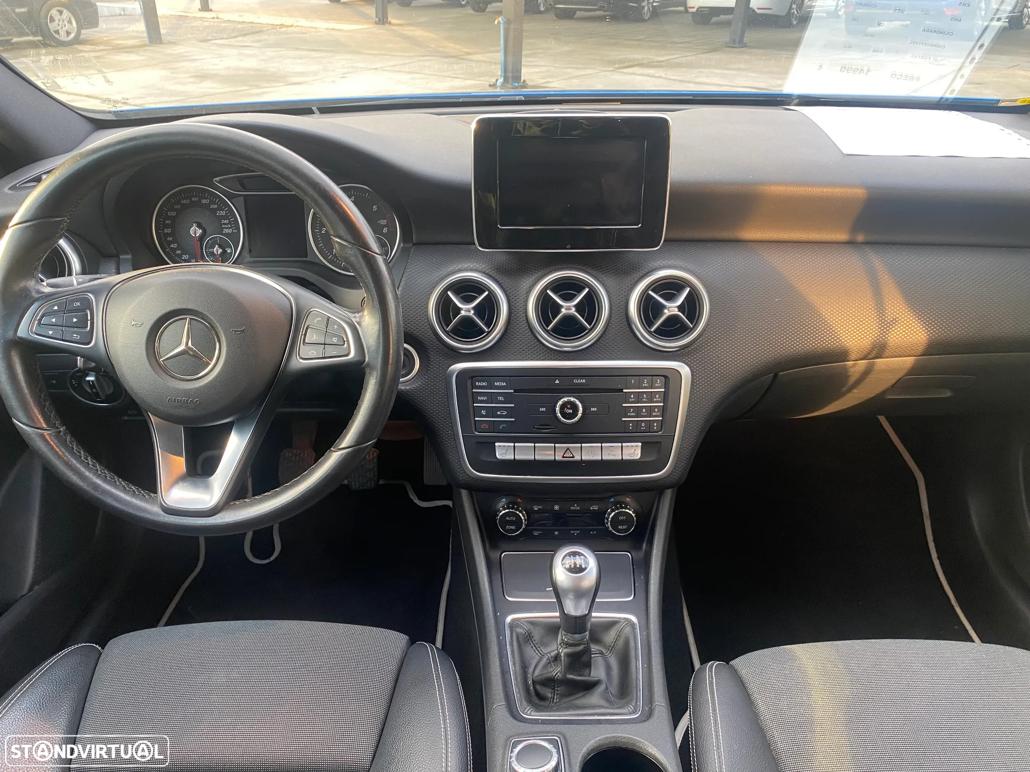 Mercedes-Benz A 180 d - 11