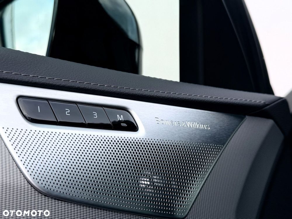 Volvo XC 90 - 24