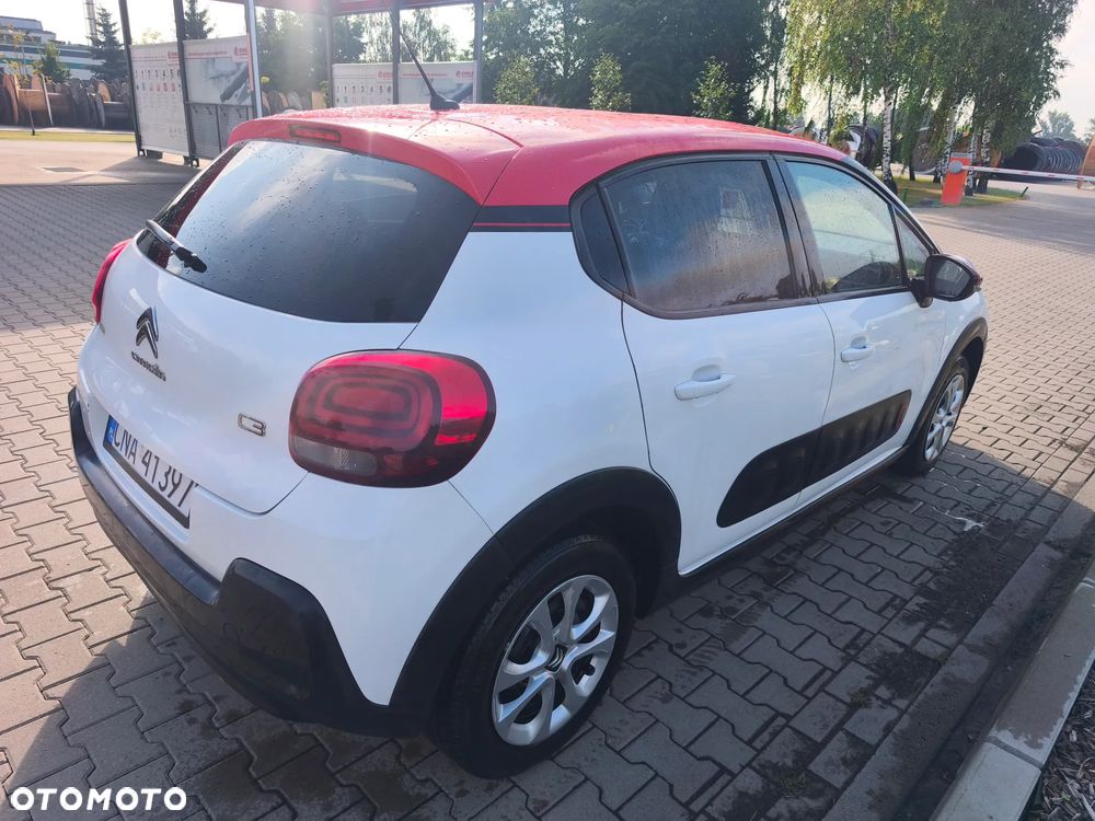 Citroën C3 1.2 PureTech Shine - 3