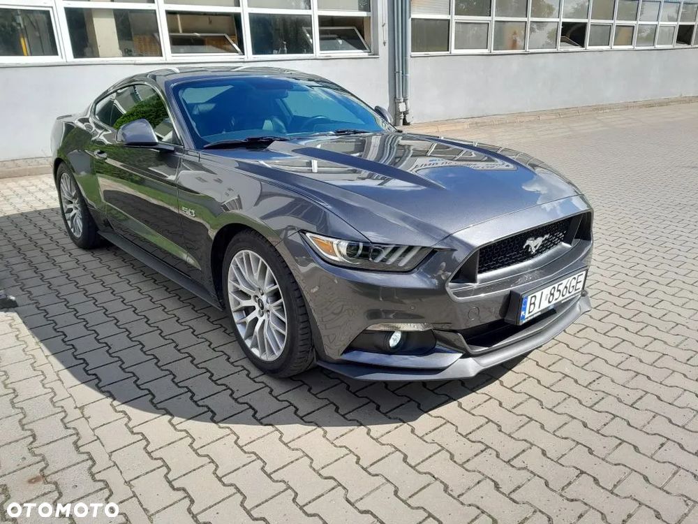 Ford Mustang 5.0 V8 GT - 6