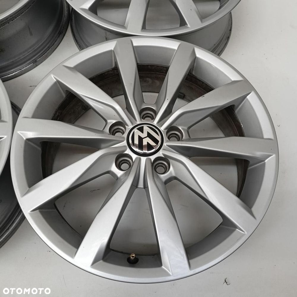Alufelgi 5x112 17 Vw Golf VII 5G0601025K 4szt (F7122) - 5