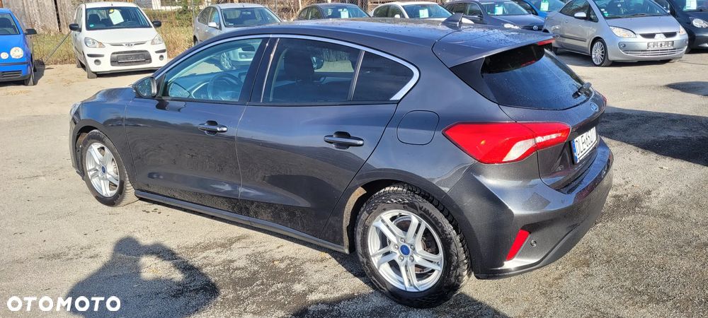 Ford Focus 1.0 EcoBoost Titanium - 13