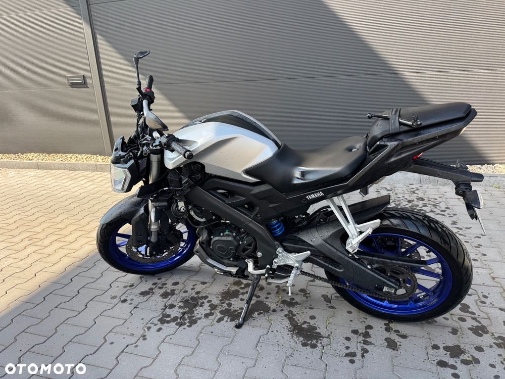 Yamaha MT - 3