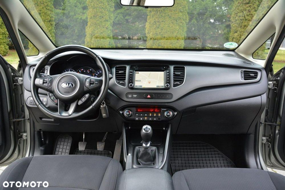 Kia Carens 1.6 GDI L 7os EU6 - 25