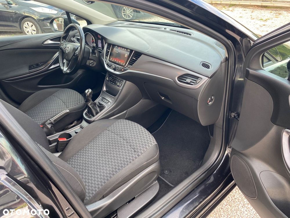 Opel Astra 1.4 Turbo Edition - 4