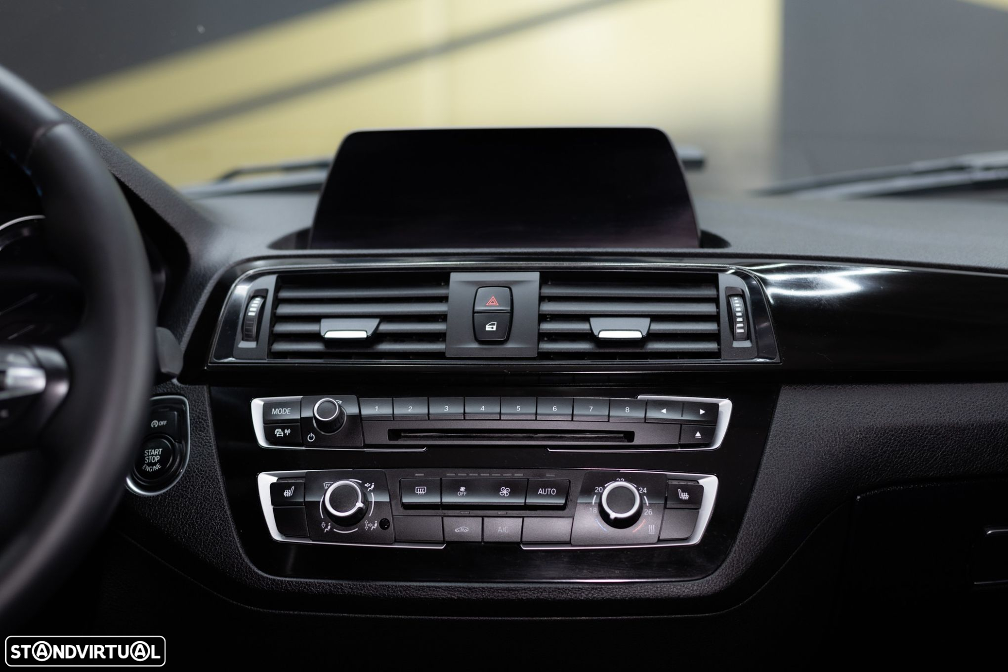 BMW 116 d Pack M - 27