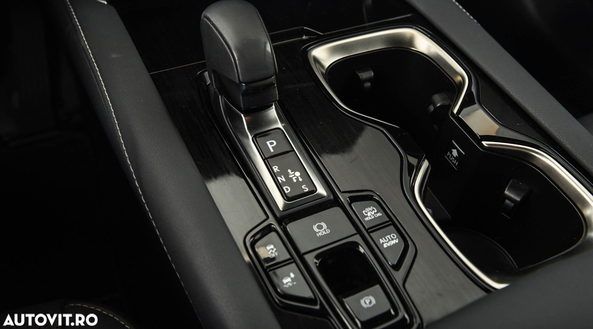 Lexus Seria RX 450h+ (Plug-in-Hybrid) Executive - 15