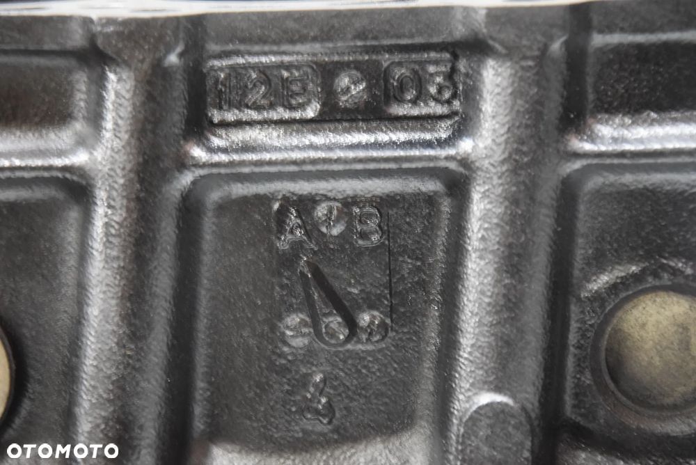 JEEP GRAND CHEROKEE WJ 2.7 CRD BLOK SILNIKA - 8