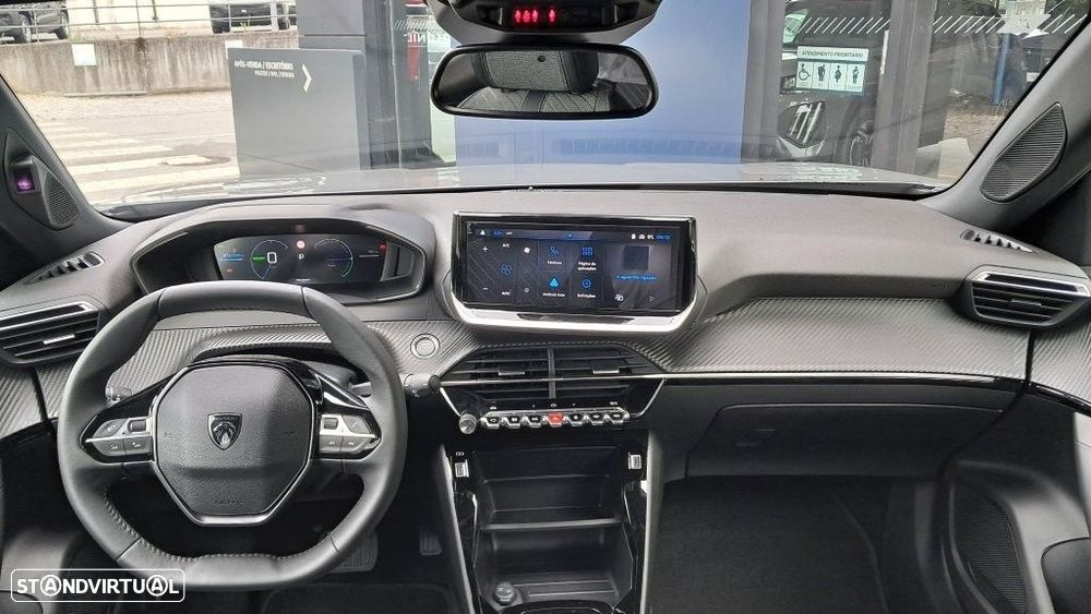 Peugeot e-2008 54 kWh Allure - 11