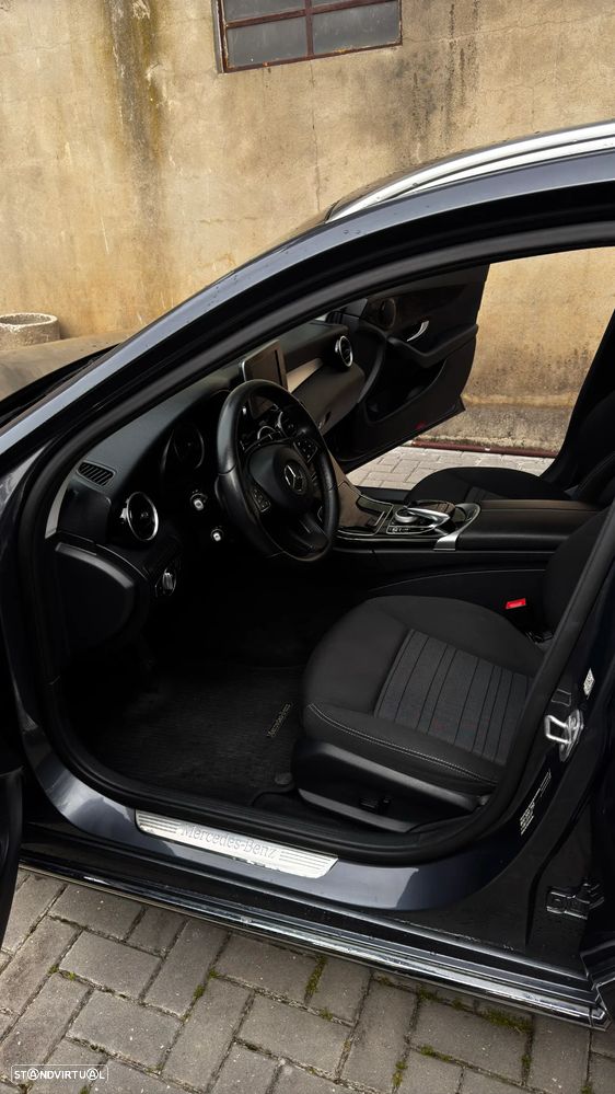 Mercedes-Benz C 200 - 13