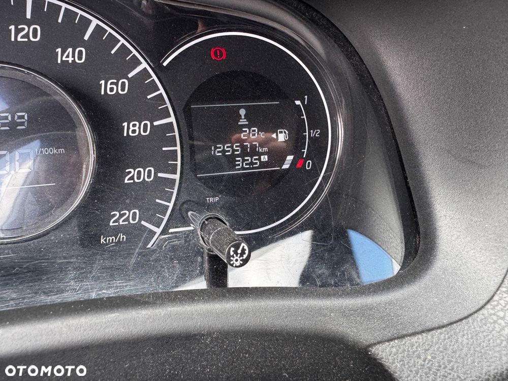 Nissan Note 1.5 dCi Tekna - 22
