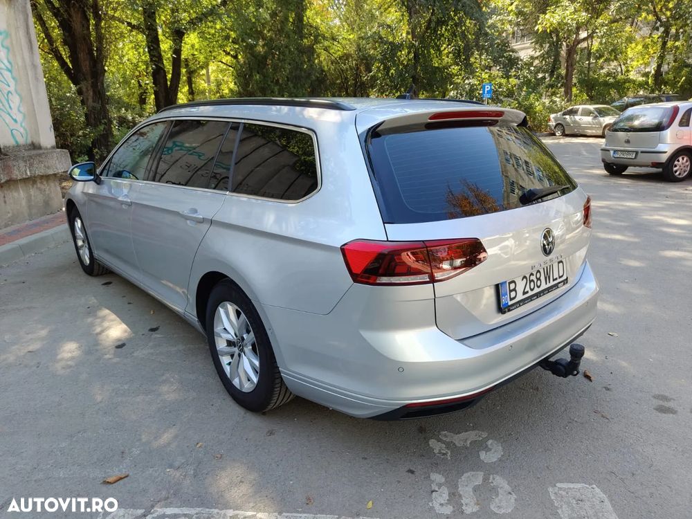 Volkswagen Passat Variant 2.0 TDI DSG Advance - 10