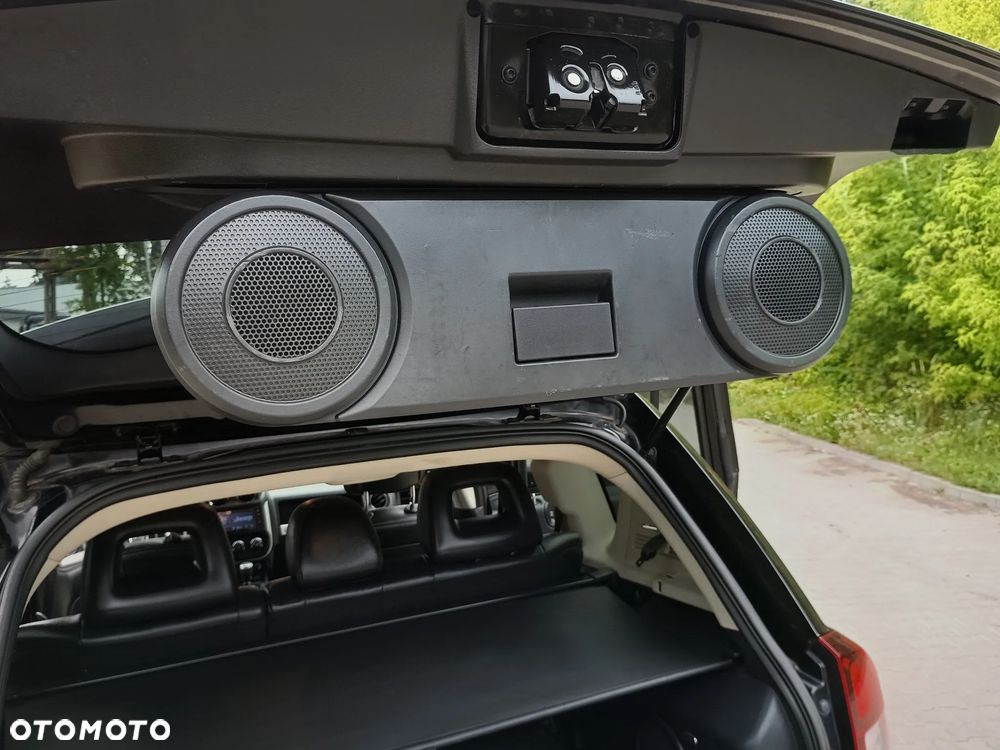 Jeep Compass - 24