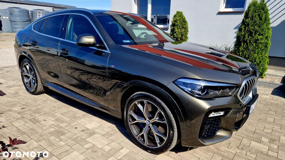 BMW X6 xDrive40d mHEV - 2