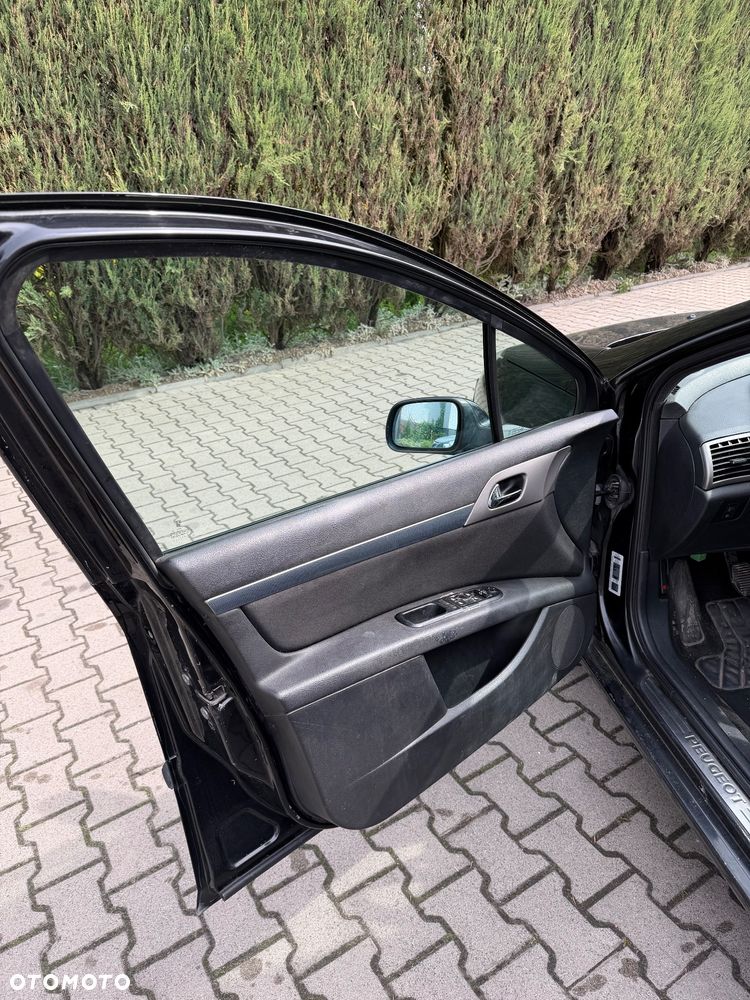Peugeot 407 2.0 HDI Intense - 15