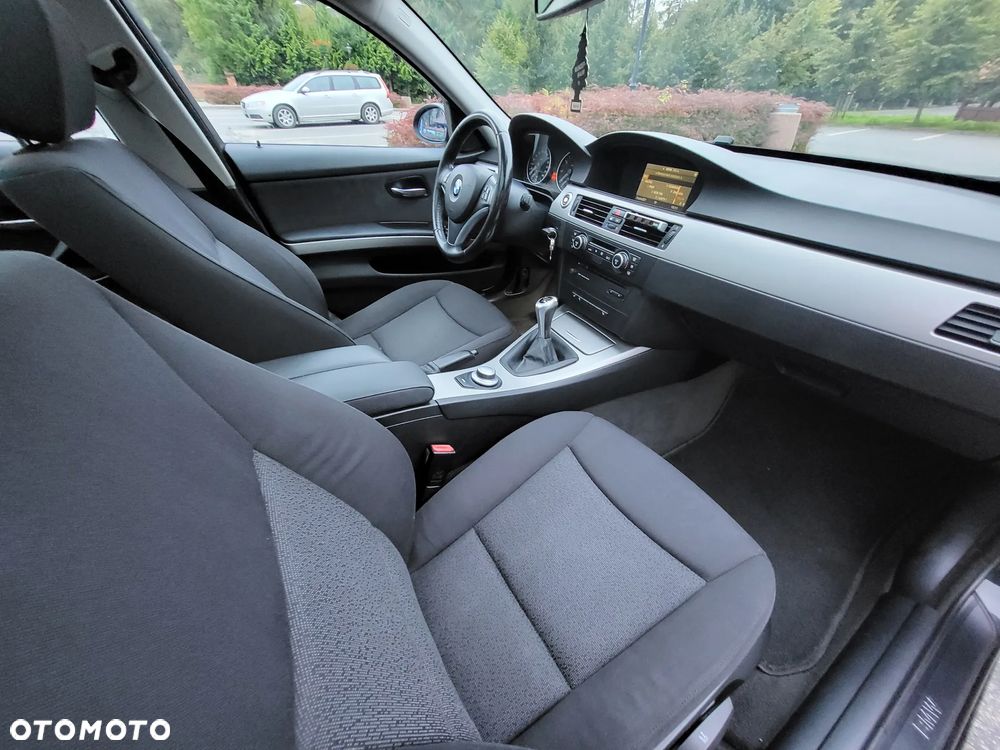 BMW Seria 3 - 14