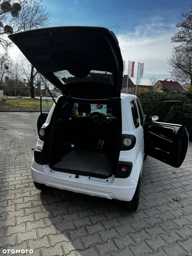 Microcar M.GO - 4
