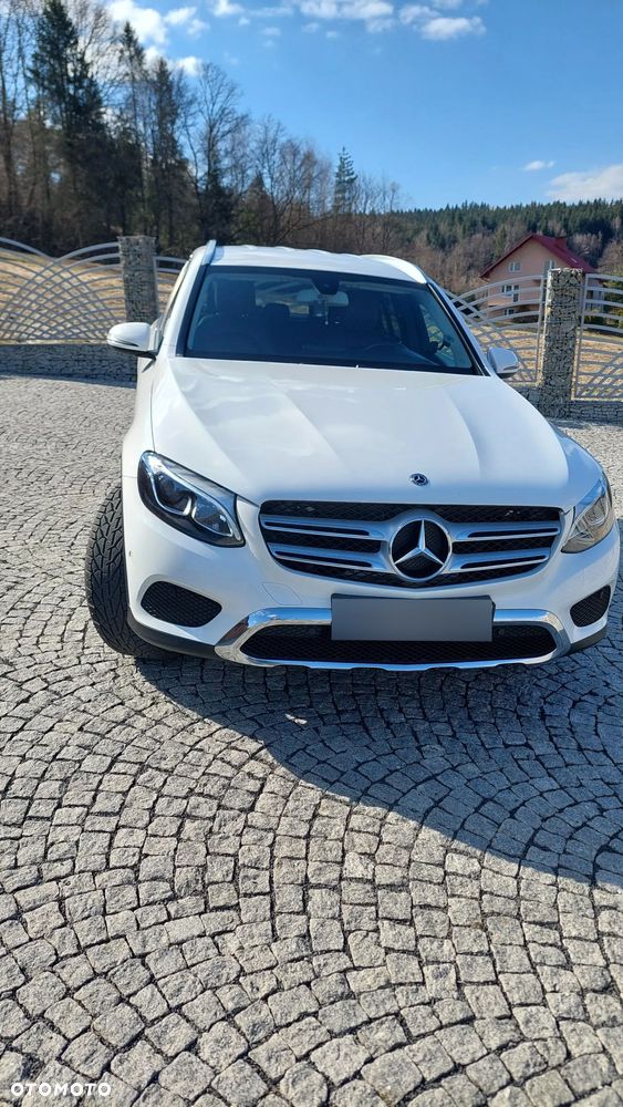 Mercedes-Benz GLC - 1