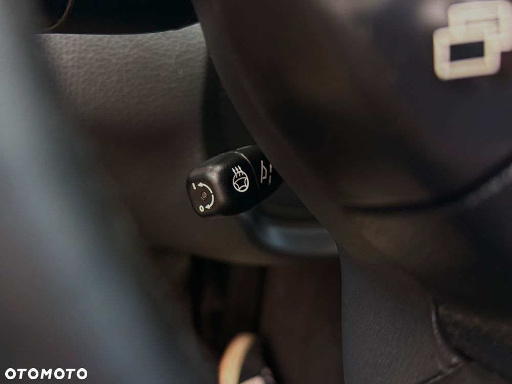 Mercedes-Benz Klasa E 320 Avantgarde - 22