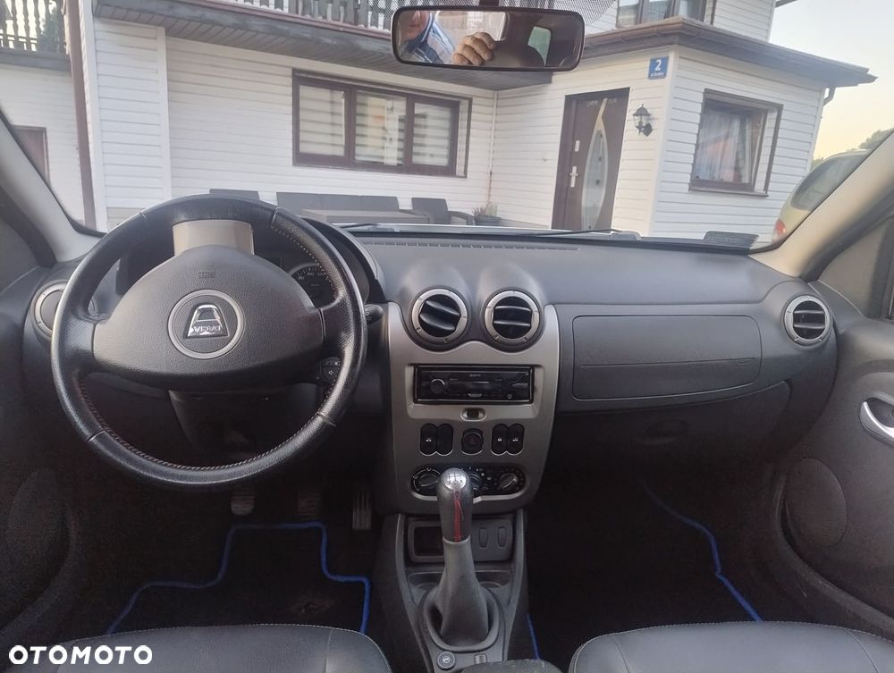 Dacia Duster 1.6 - 8