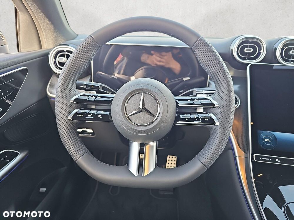 Mercedes-Benz GLC - 15