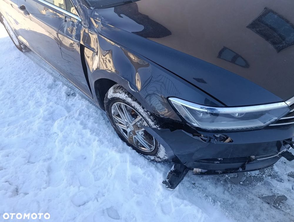 Volkswagen Passat Variant 1.8 TSI BMT Comfortline - 12