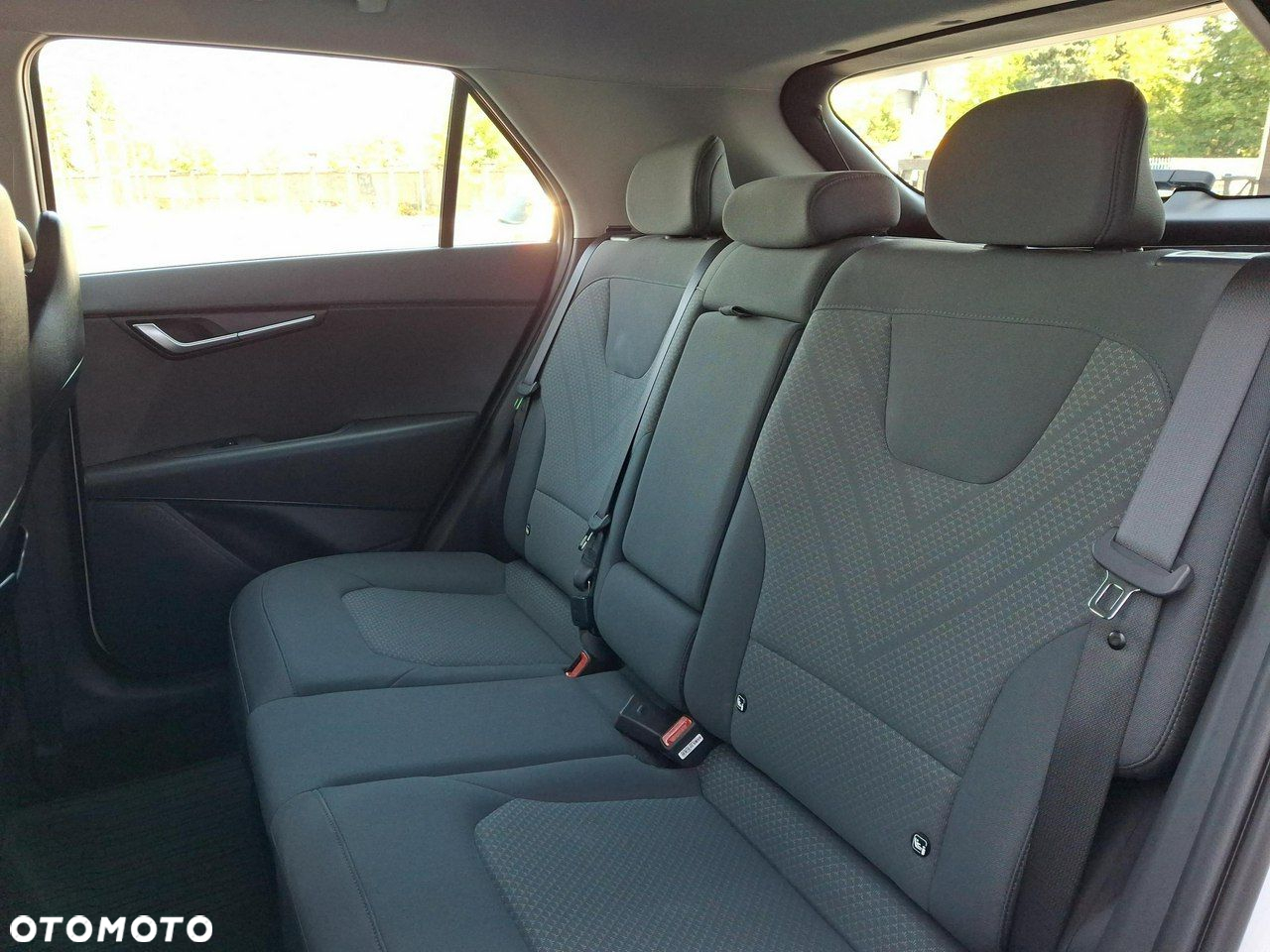 Kia Niro 1.6 GDI Hybrid M - 16