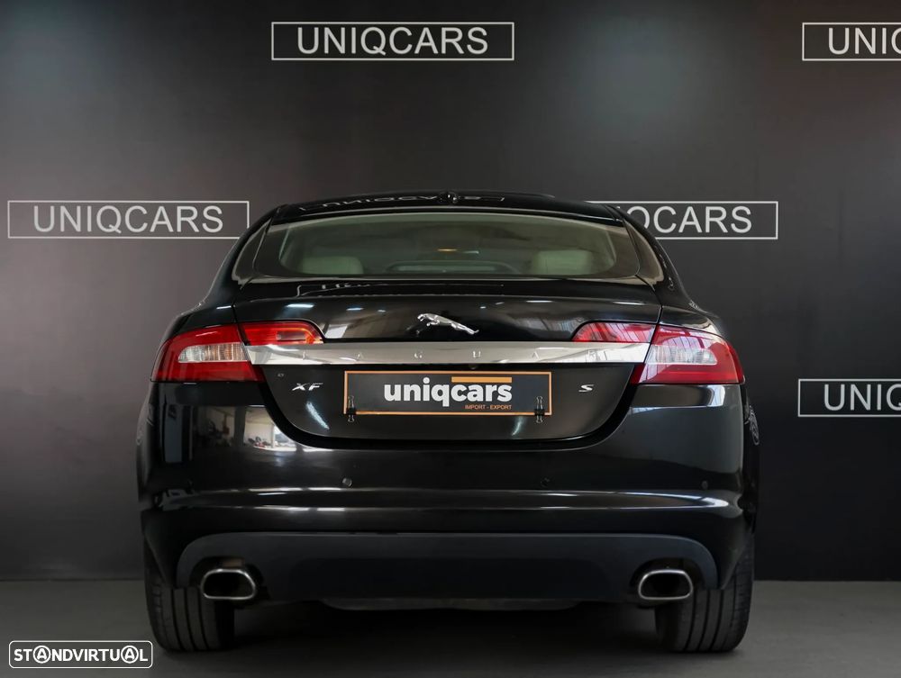 Jaguar XF 3.0 D V6 S Premium Luxury - 7