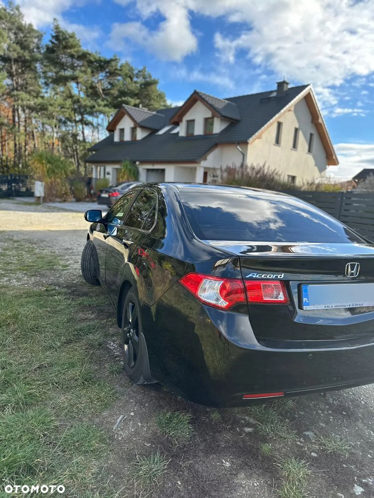 Honda Accord 2.0 Executive - 9