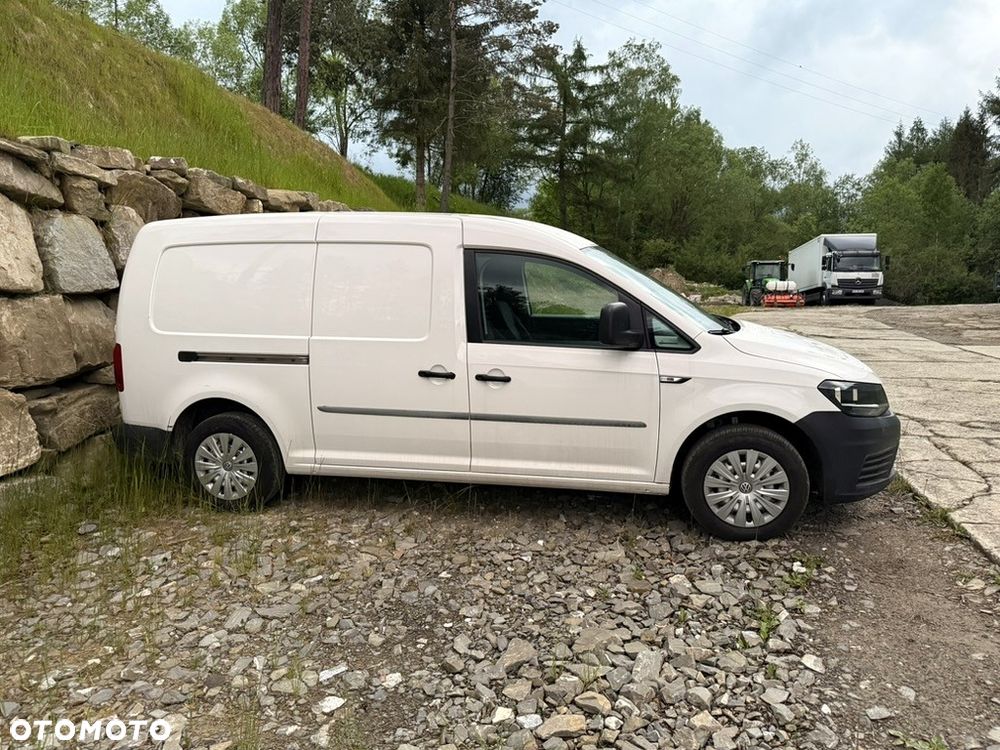 Volkswagen Caddy Maxi Furgon - 3