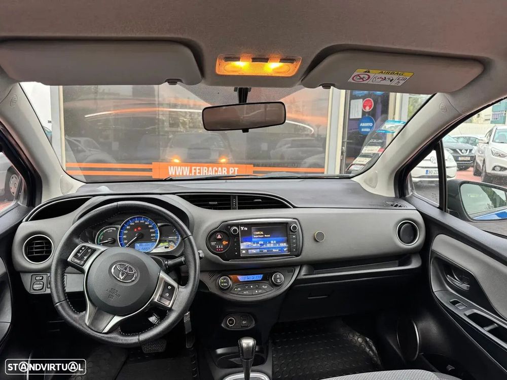 Toyota Yaris - 31