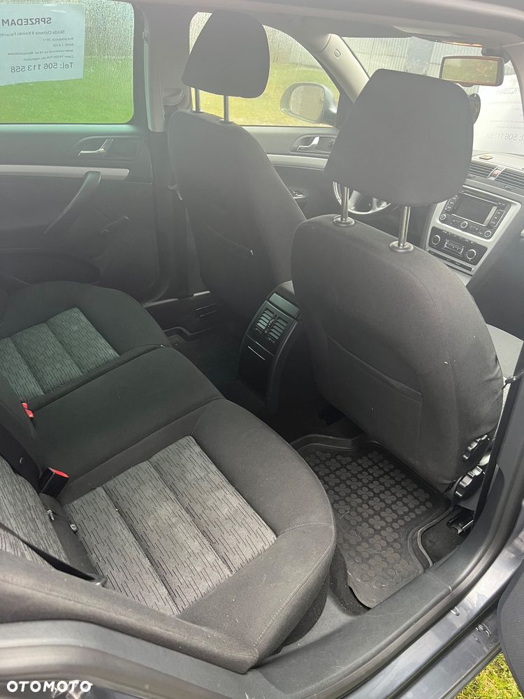 Skoda Octavia 1.6 TDI DPF Classic - 8