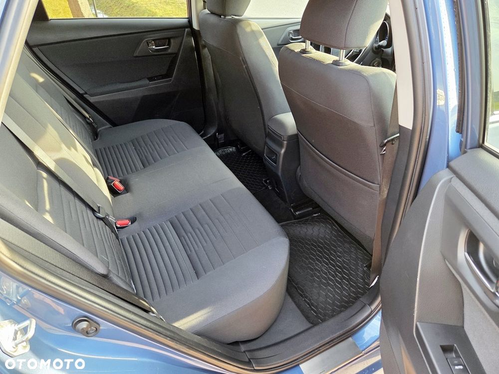Toyota Auris 1.2 Turbo Edition S+ - 25