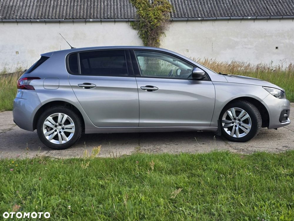 Peugeot 308 - 10