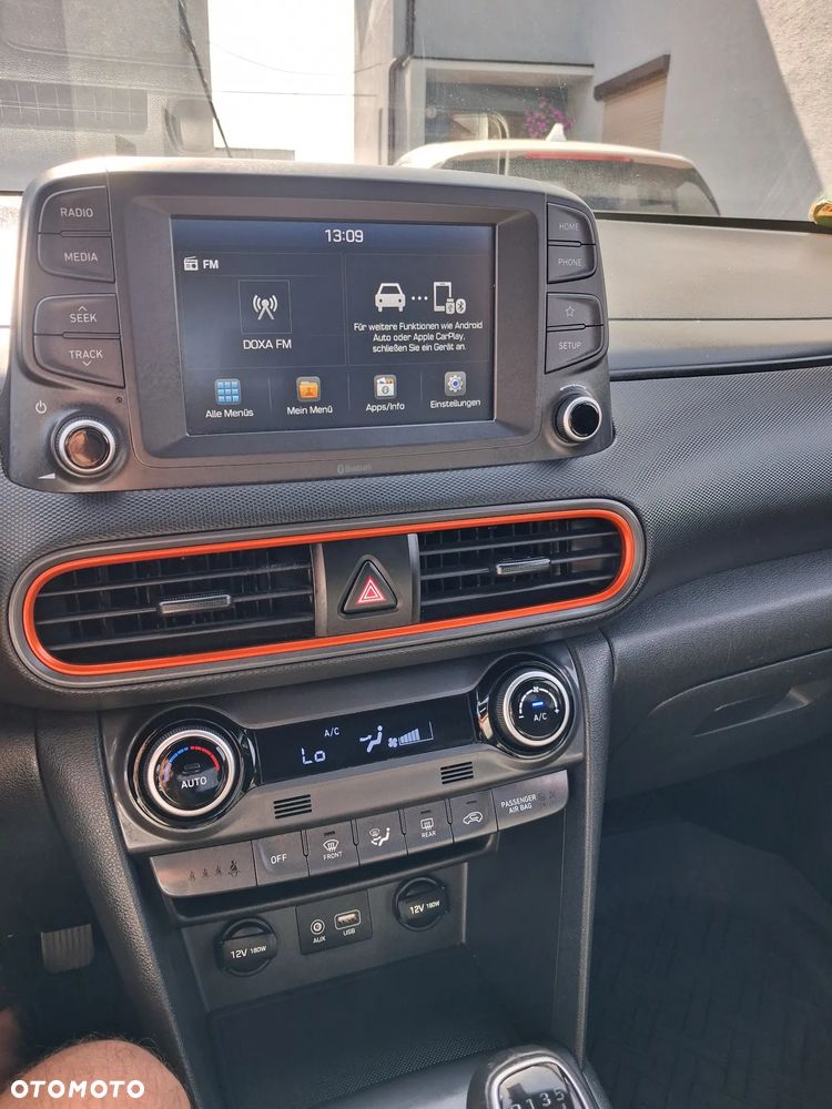 Hyundai Kona - 16