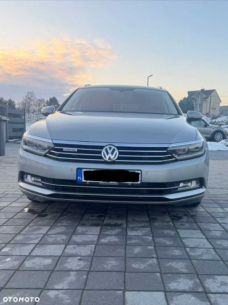 Volkswagen Passat 2.0 TDI SCR (BlueMotion Tech) 4Motion D Highline - 1