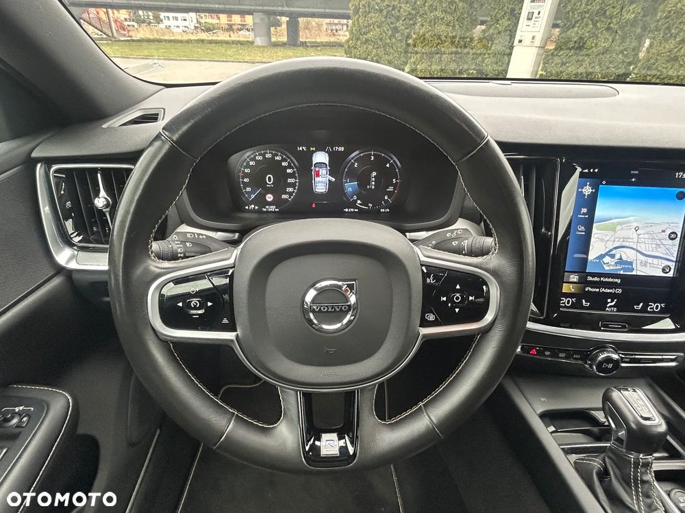 Volvo V60 B4 D R-Design - 26
