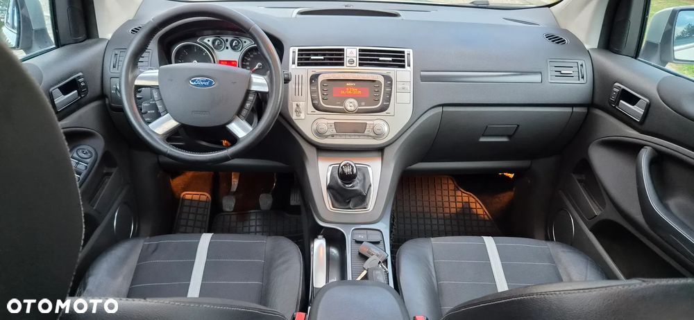 Ford Kuga 2.0 TDCi Titanium - 29