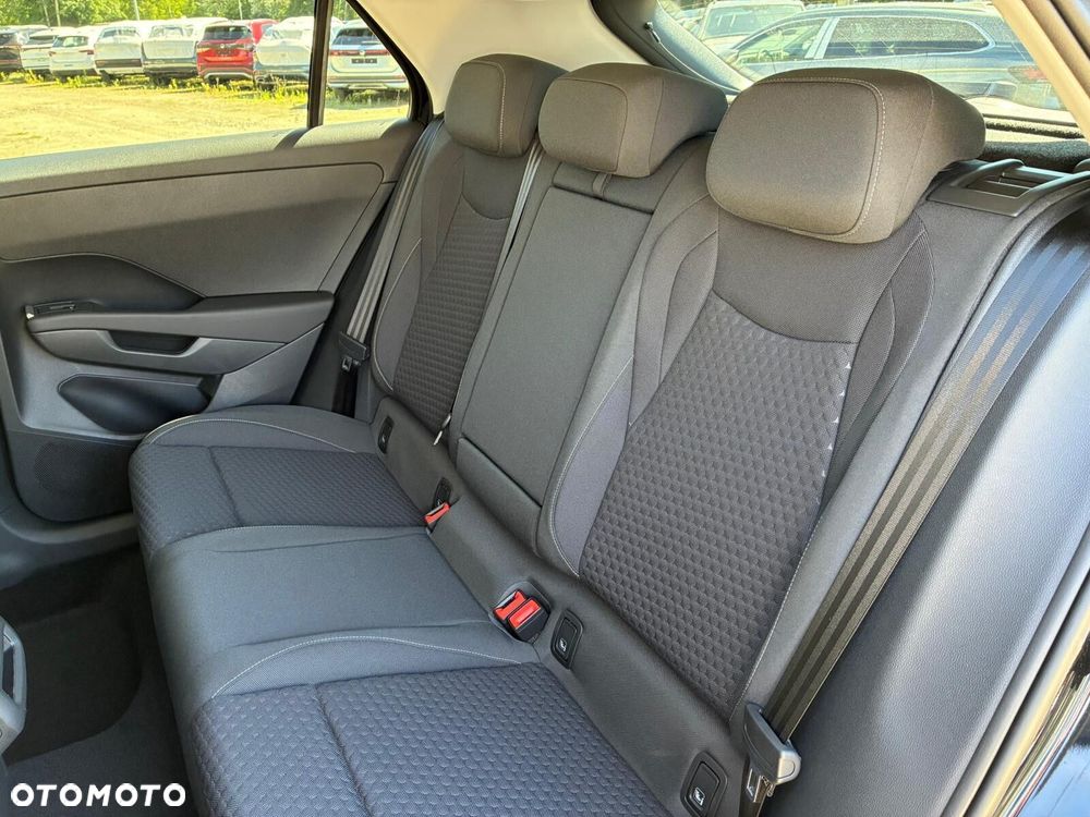 Volkswagen T-Roc - 7