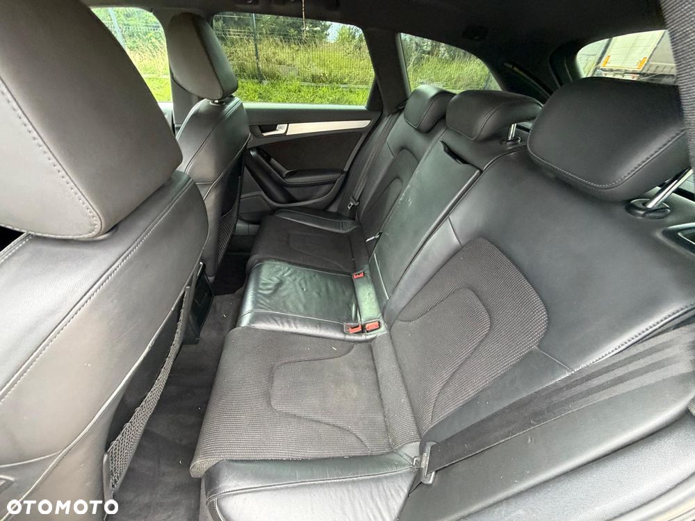 Audi A4 Avant - 13
