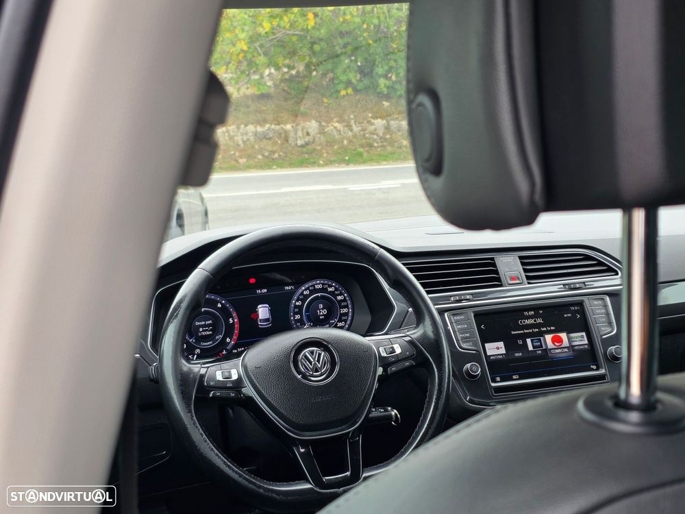 VW Tiguan 2.0 TDI Confortline - 9