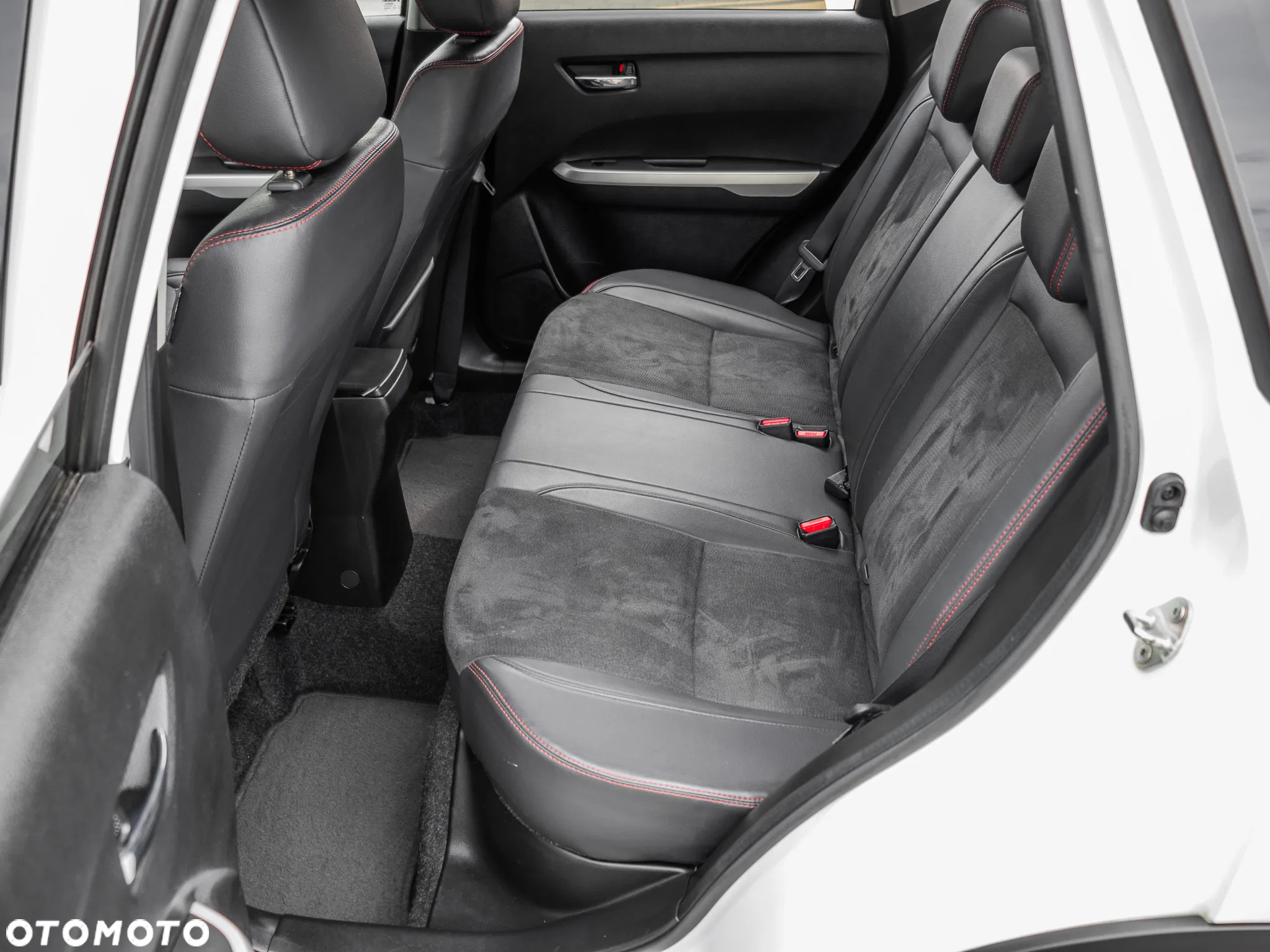 Suzuki Vitara 1.4 Boosterjet Allgrip S - 16