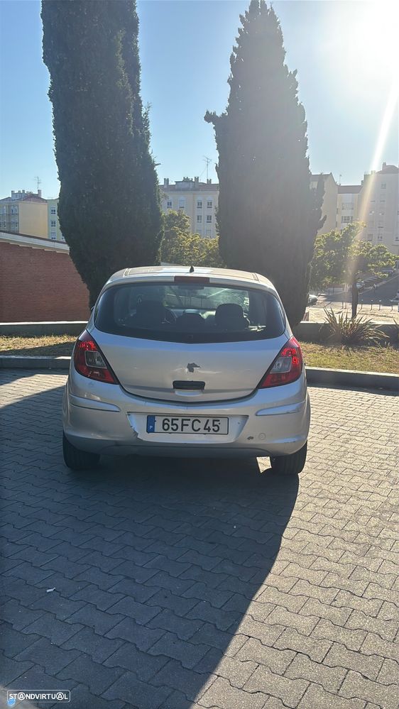 Opel Corsa 1.3 CDTI CMON - 3