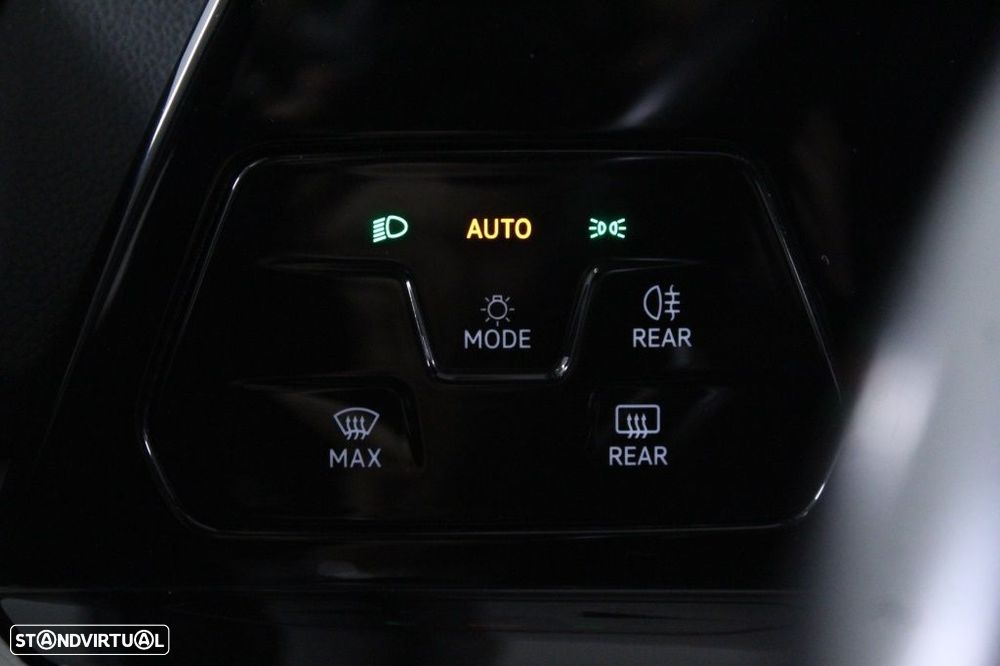 VW Golf 1.0 TSI Life - 20