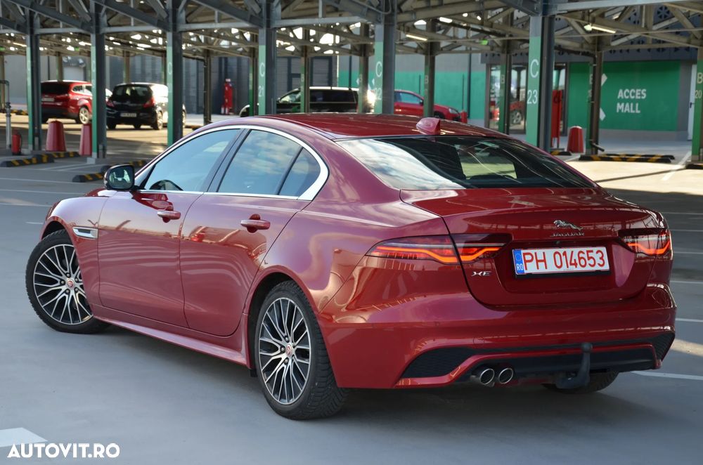 Jaguar XE D200 RWD MHEV R-Dynamic HSE - 12