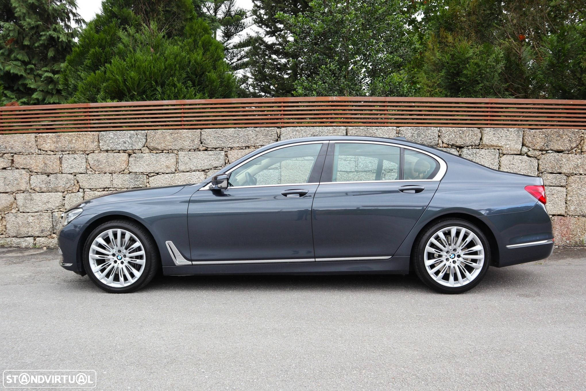 BMW 730 d - 12