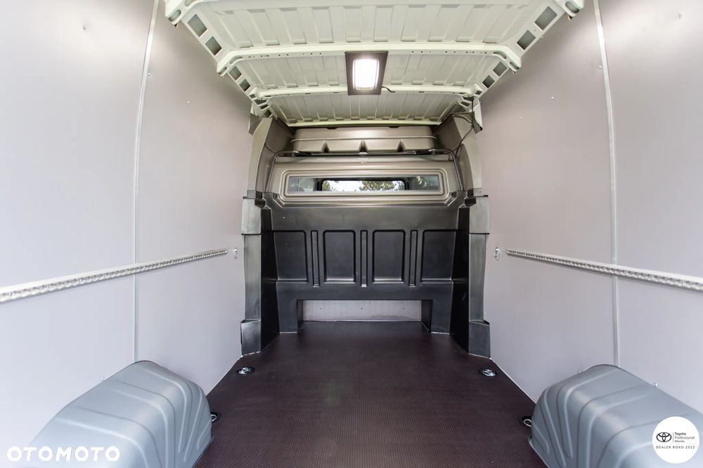 Toyota Proace Max - 14