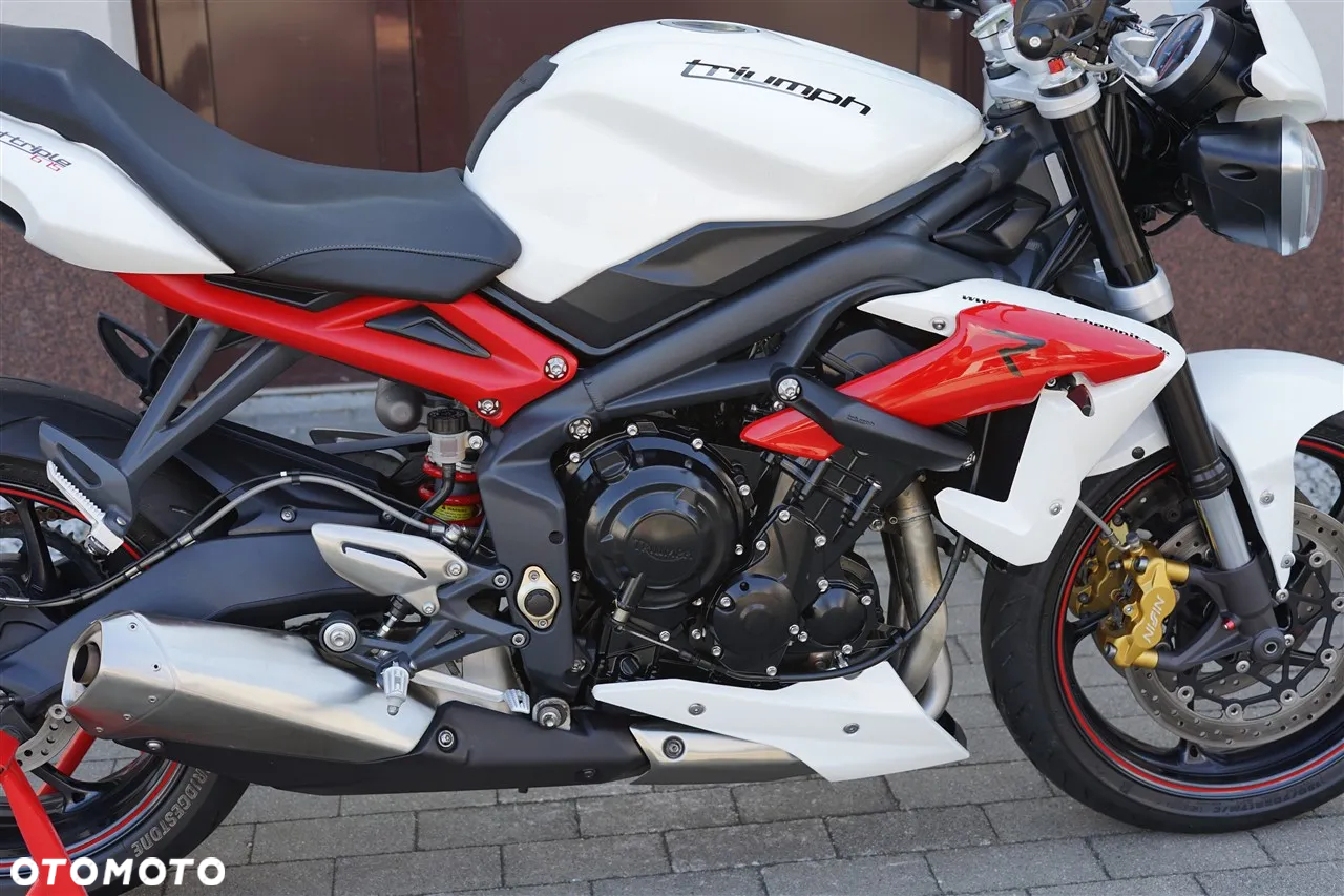 Triumph Street Triple - 9