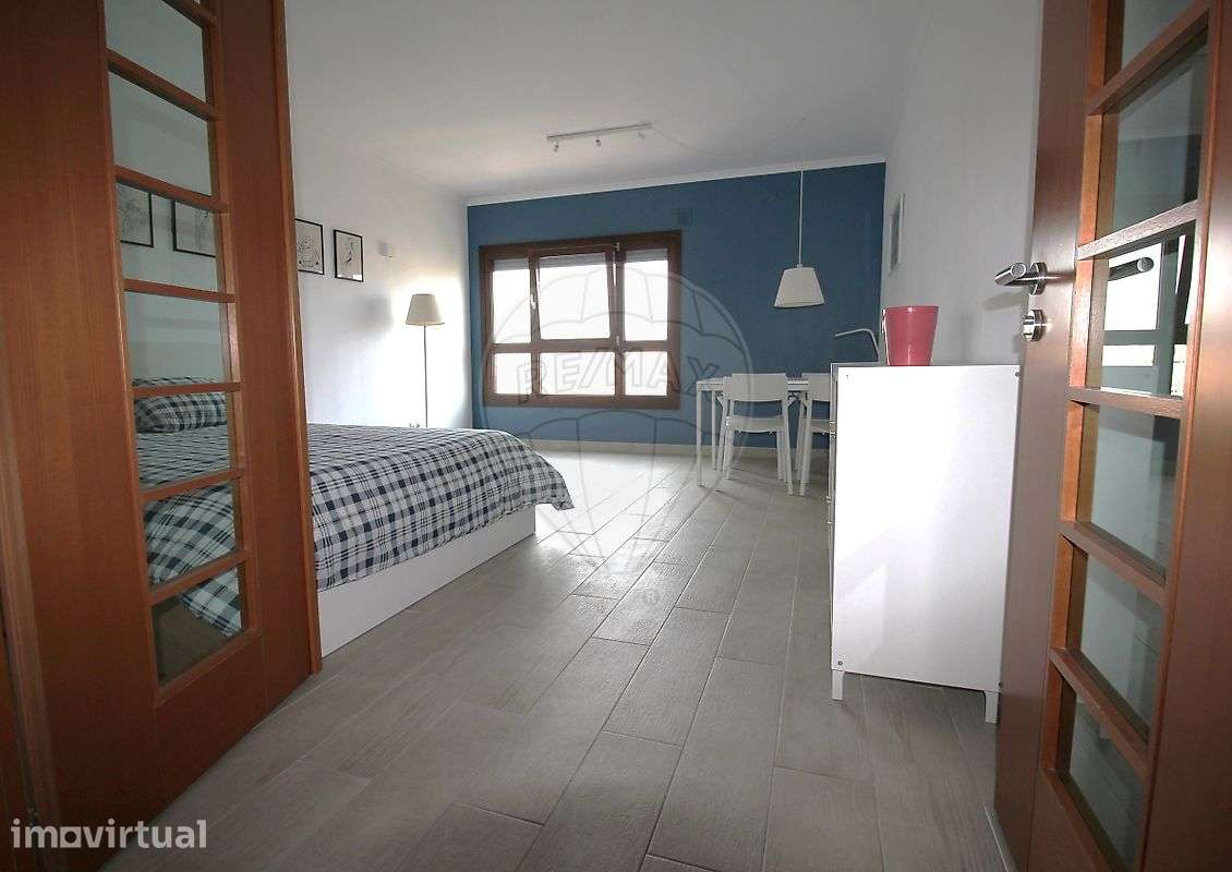 Apartamento T0 para arrendamento - Grande imagem: 2/22