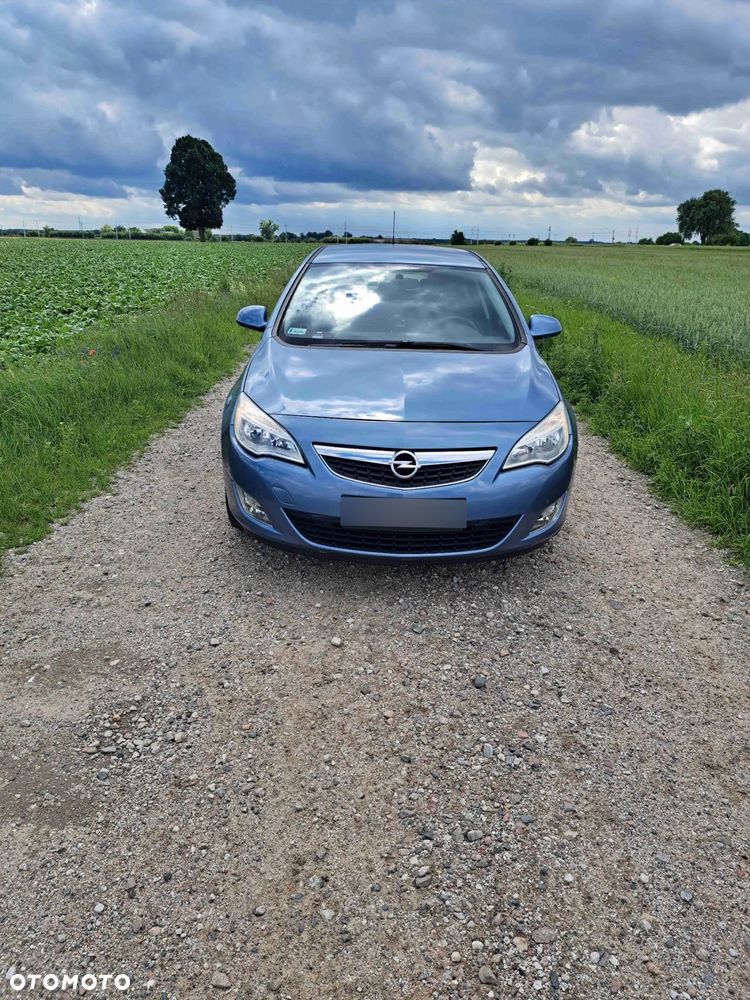 Opel Astra 1.4 Enjoy - 1